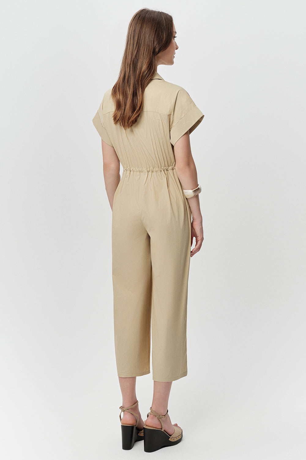 Kısa Kollu Beli Bağcıklı Düğmeli Regular Bej Tulum