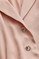 Exquise-Kolsuz önden Düğmeli Kemerli Modal Kumaş Midi Pembe Elbise-ELBİSE-7-Milagron.com