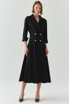 Exquise-Kruvaze Kesim Gold Düğmeli Regular Siyah Midi Elbise-ELBİSE-2-Milagron.com