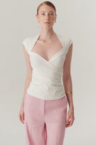 Exquise-Kruvaze Yaka Slim Fit Beyaz Bluz-Bluz-2-Milagron.com