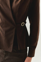 Exquise-Kruvaze Yaka Uzun Kollu Slim Fit Kahve Gömlek-GÖMLEK-5-Milagron.com