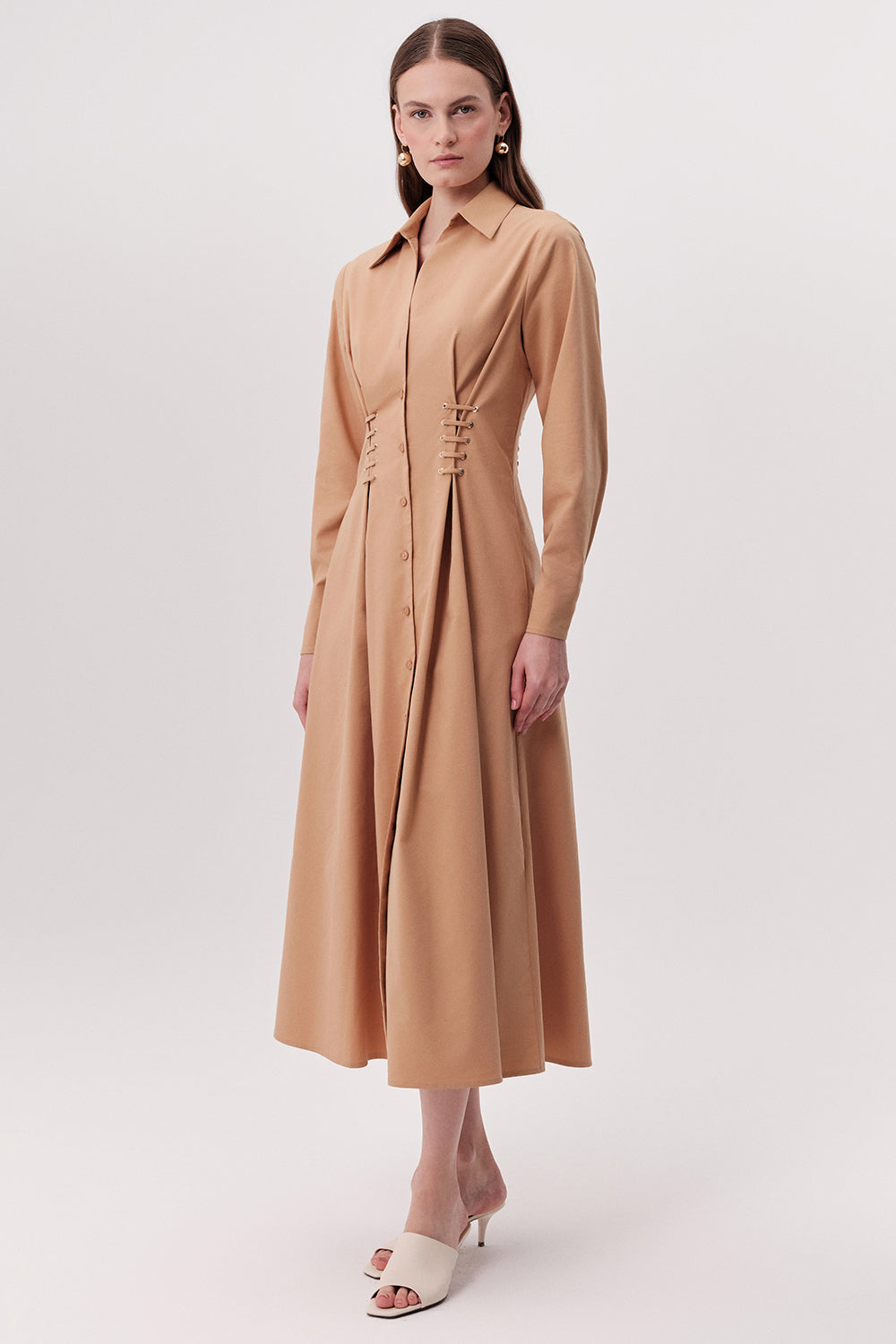 Kuş Gözü Detaylı Cepli Gömlek Yaka Regular Midi Camel Elbise