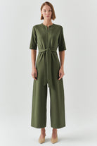 Exquise-Kuşaklı Kısa Kollu Fermuar Kapamalı örme Slim Fit Haki Tulum-TULUM-2-Milagron.com