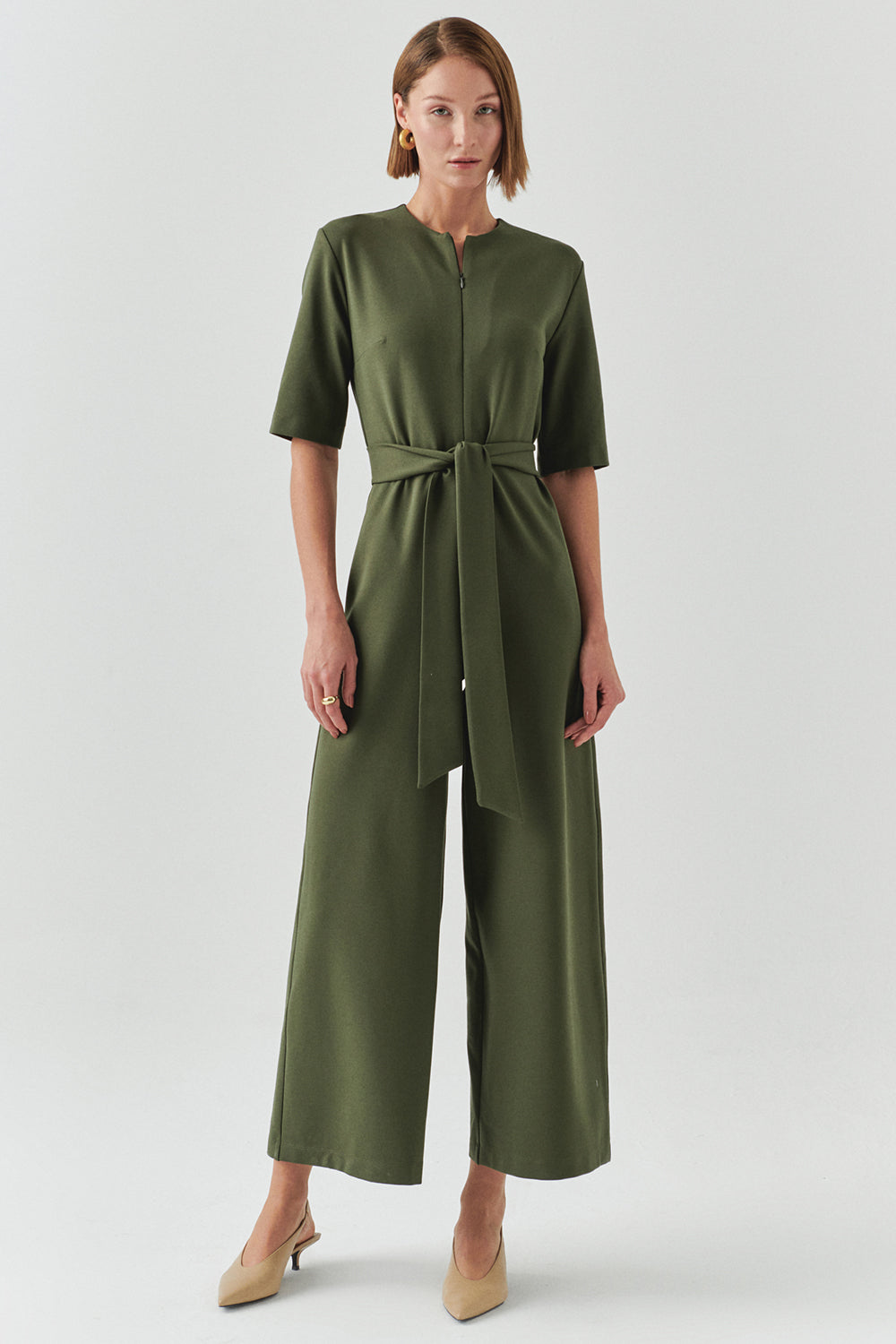 Exquise-Kuşaklı Kısa Kollu Fermuar Kapamalı örme Slim Fit Haki Tulum-TULUM-3-Milagron.com