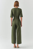 Exquise-Kuşaklı Kısa Kollu Fermuar Kapamalı örme Slim Fit Haki Tulum-TULUM-5-Milagron.com