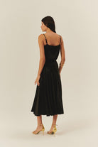 Exquise-Parlak Kumaş Saten Kiloş Midi Boy Etek-Etek-9-Milagron.com