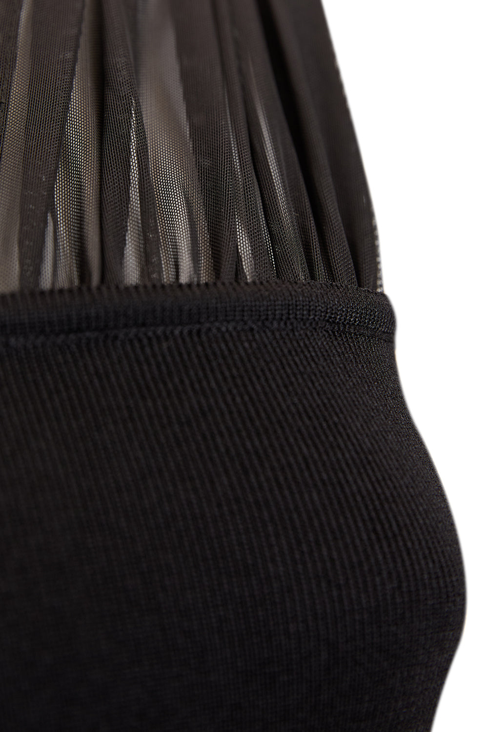 Exquise-Piliseli Tül Detaylı Kolsuz Triko Bluz-BLUZ-3-Milagron.com