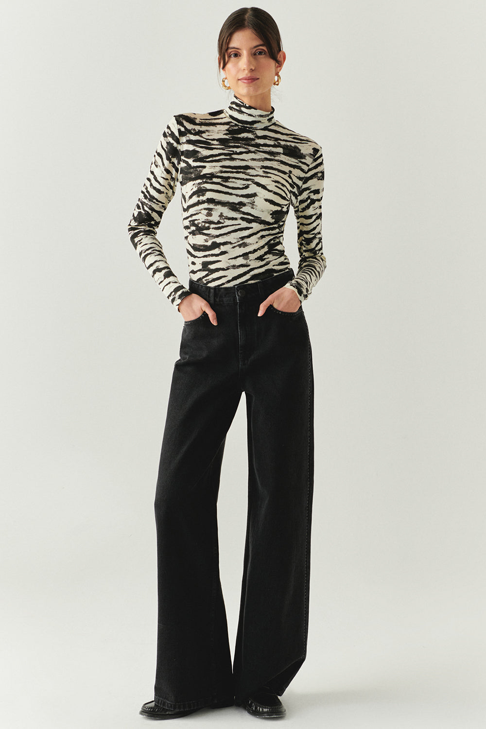 Exquise-Taş Detaylı Cepli Regular Geniş Paça Siyah Denim Pantolon-JEAN-5-Milagron.com