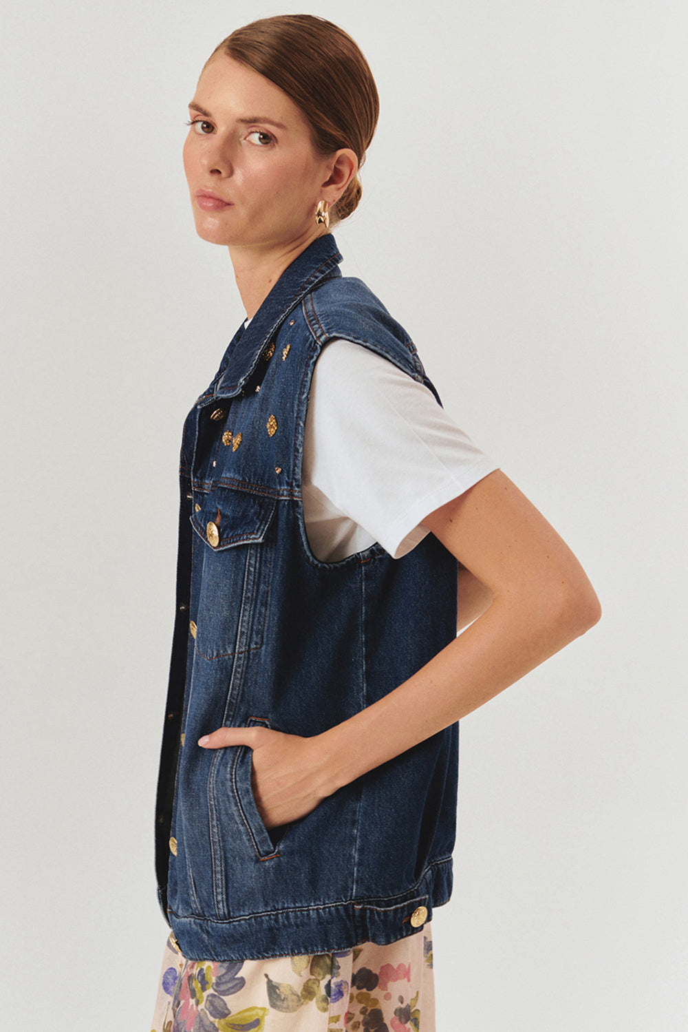 Exquise-Taş Detaylı Pamuk İndigo Denim Yelek-YELEK-4-Milagron.com