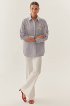 Exquise-Taş İşleme Detaylı Lacivert Beyaz Oversize çizgili Poplin Gömlek-Gömlek-9-Milagron.com