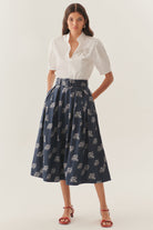 Exquise-Taş İşlemeli Hakim Yaka Pamuklu Rahat Kalıp Beyaz Bluz-Bluz-2-Milagron.com