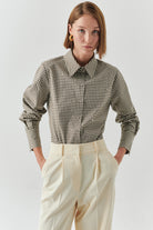 Exquise-Uzun Kollu Taş Detaylı Regular Ekose Krem Vizon Gömlek-GÖMLEK-3-Milagron.com