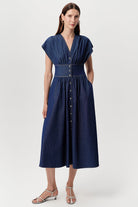 V Yaka Kısa Kollu Cepli Bele Oturan Regular Midi Mavi Elbise