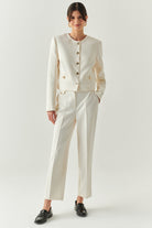 Exquise-Vatkalı Gold Düğmeli Uzun Kollu Kısa Regular Krem Ceket-CEKET-5-Milagron.com