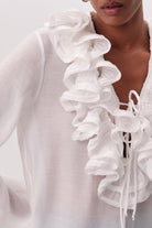 Yakası Fırfır Volanlı Uzun Kollu Regular Beyaz Bluz