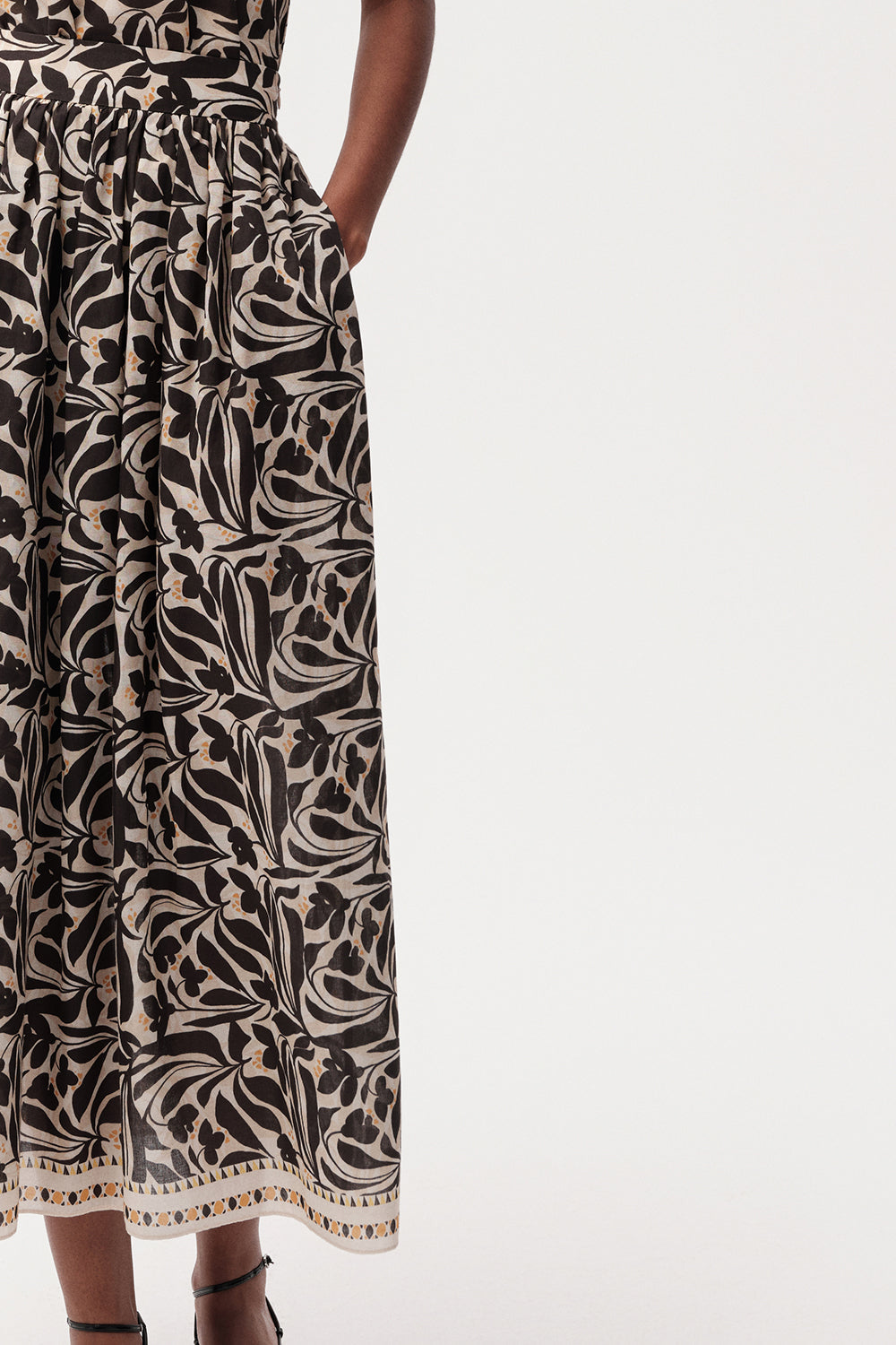 Yüksek Bel Fermuarlı Cepli Midi Etek