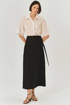 Exquise-Yüksek Bel Geniş Kısa Paçalı Siyah Etek Pantolon-PANTOLON-2-Milagron.com