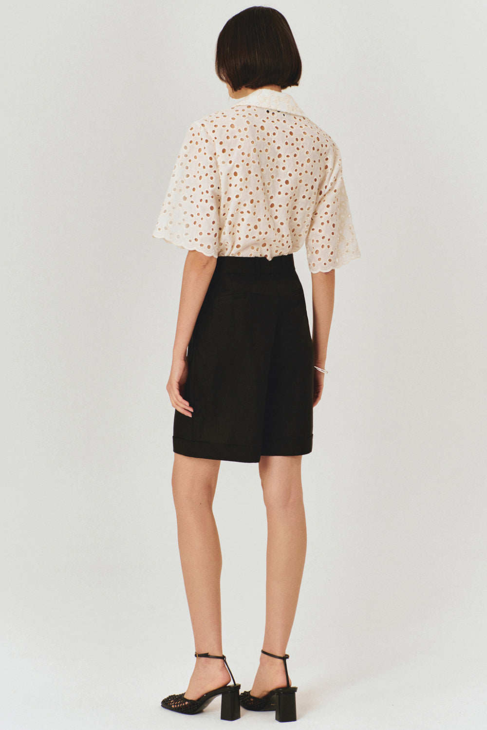 Exquise-Yüksek Bel Saf Keten Siyah Bermuda şort-Şort-4-Milagron.com