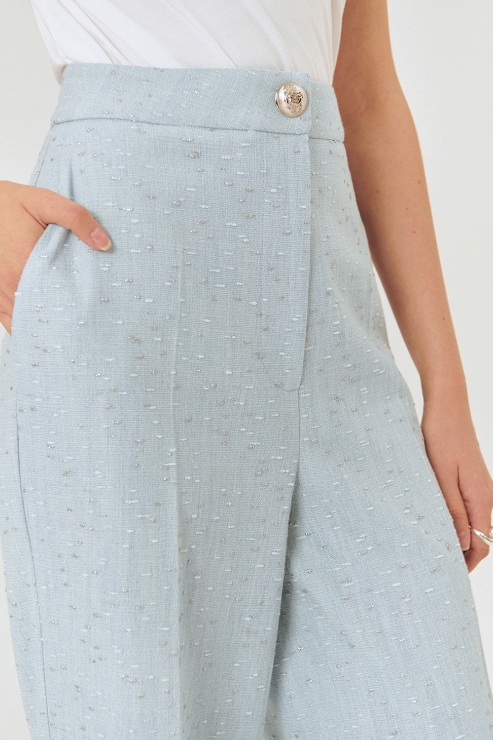 Exquise-Yüksel Bel Düz Kesim Parlak Kumaş Detaylı Mavi Pantolon-PANTOLON-3-Milagron.com