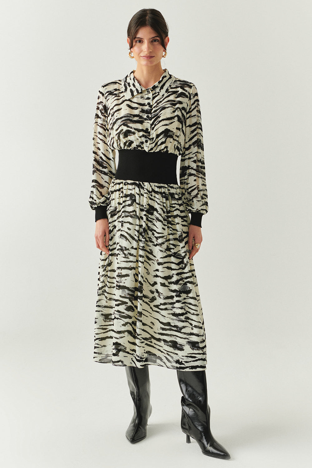 Exquise-Zebra Desenli Beli Ribanalı Regular Astarlı Midi Siyah Kemik Elbise-ELBİSE-1-Milagron.com