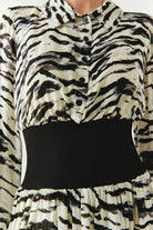 Exquise-Zebra Desenli Beli Ribanalı Regular Astarlı Midi Siyah Kemik Elbise-ELBİSE-4-Milagron.com