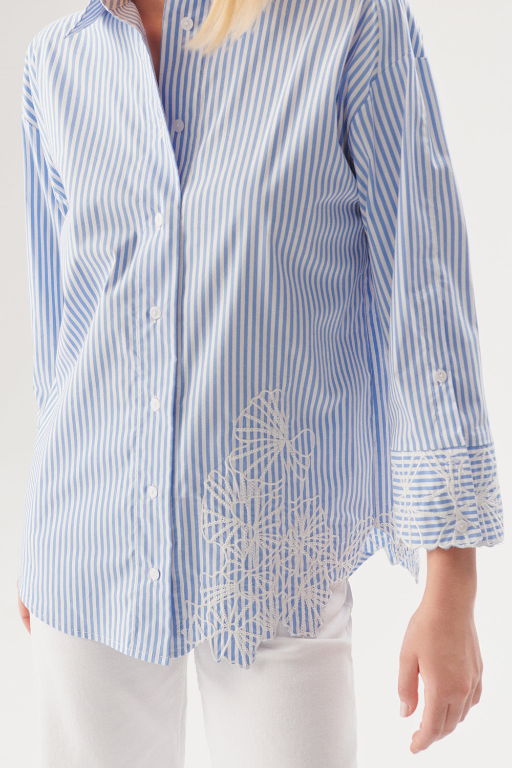 Exquise-çiçek İşlemeli Mavi çizgili Regular Gömlek-Gömlek-6-Milagron.com