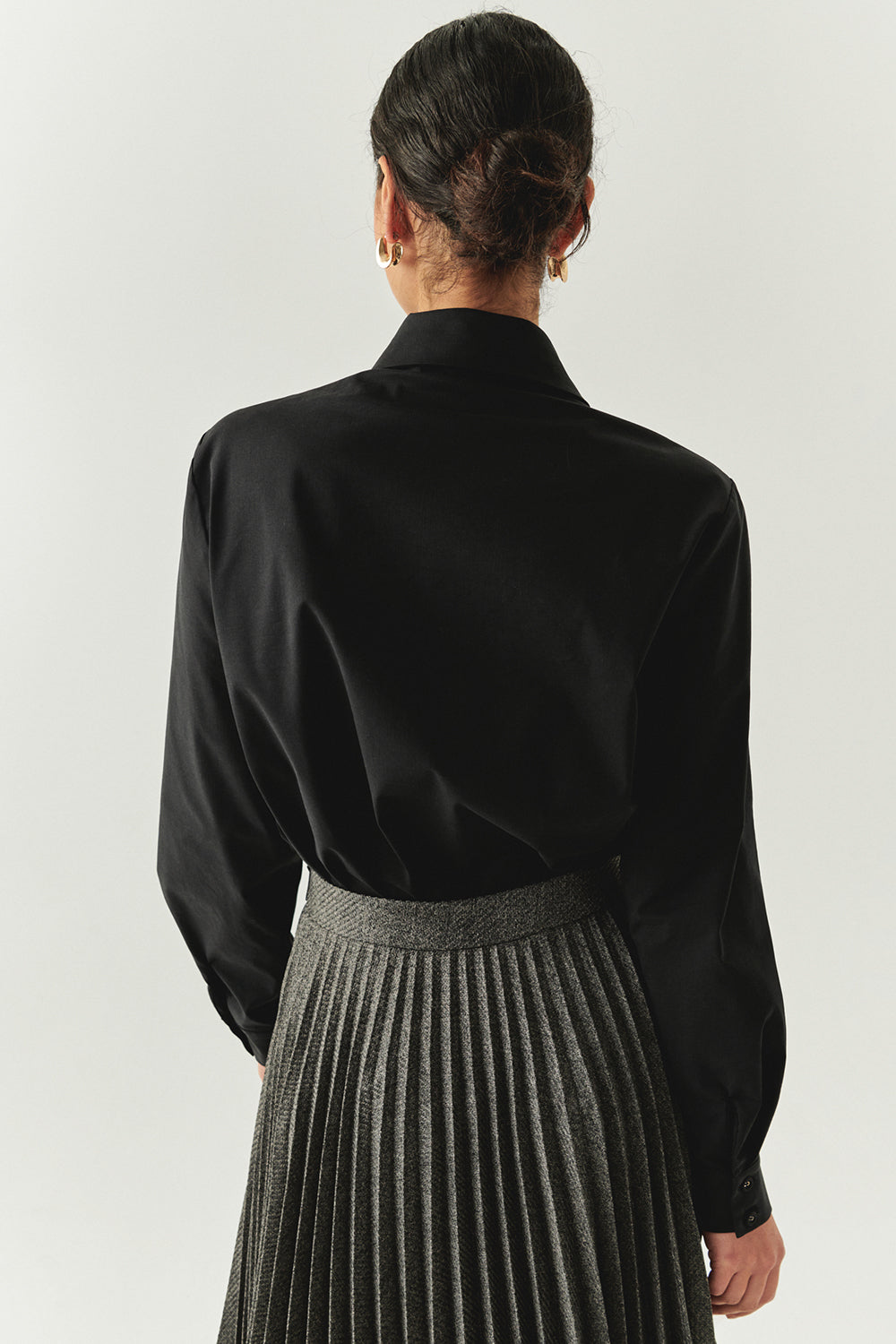 Exquise-çiçek İşlemeli Uzun Kollu Regular Siyah Gömlek-GÖMLEK-3-Milagron.com