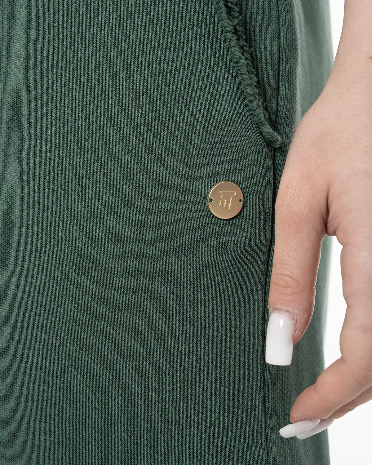 Unisex Oversize Nakişli Fm Madalyon Detayli Yipratmali Şort - YeşiL