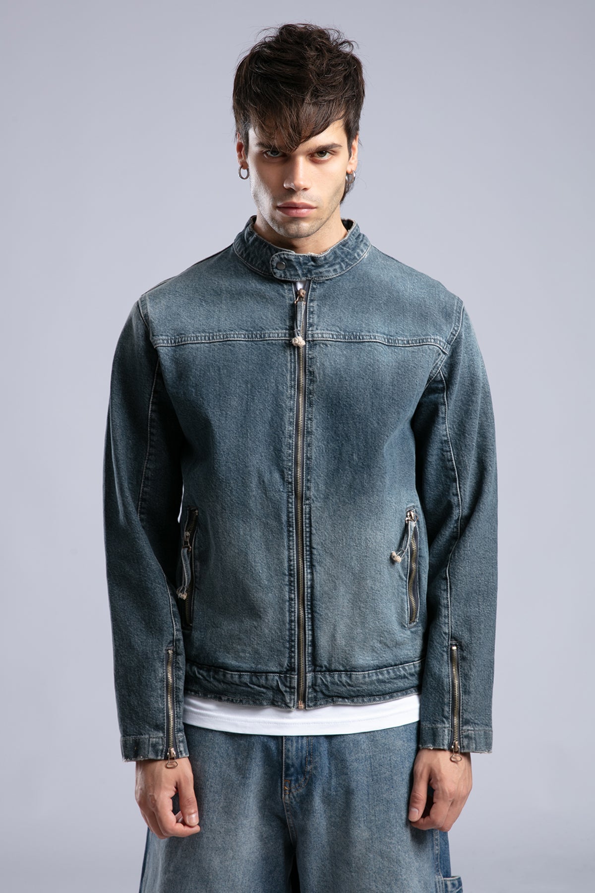 Catch-Nakış Detaylı Biker Form Denim Ceket-Ceket-5-Milagron.com