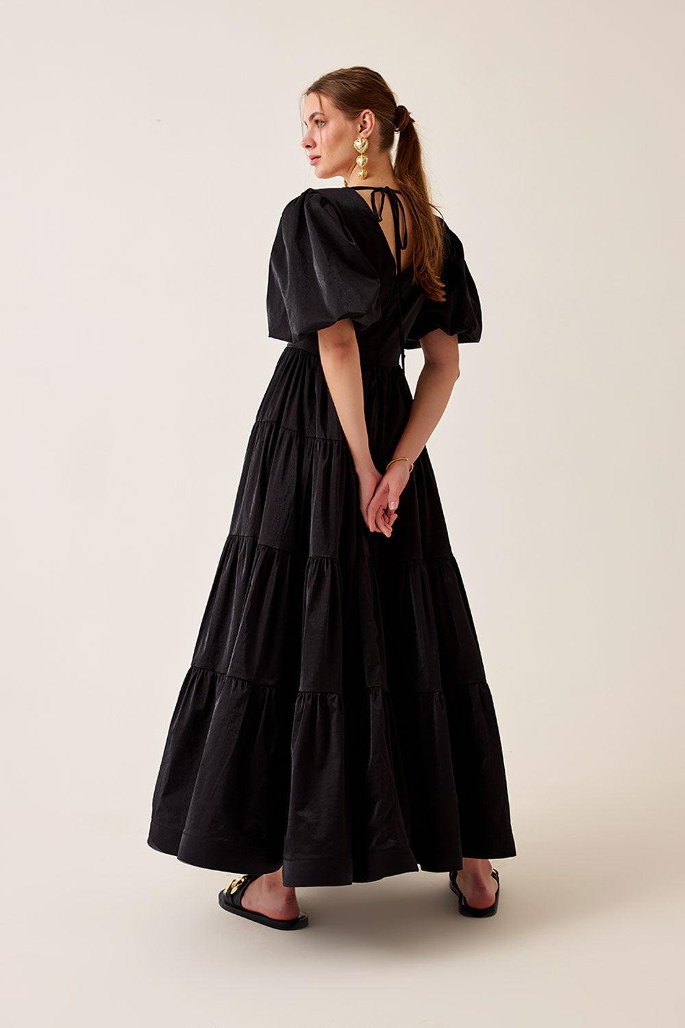 Fickle Hearts-Robin Elbise-Elbise-2-Milagron.com