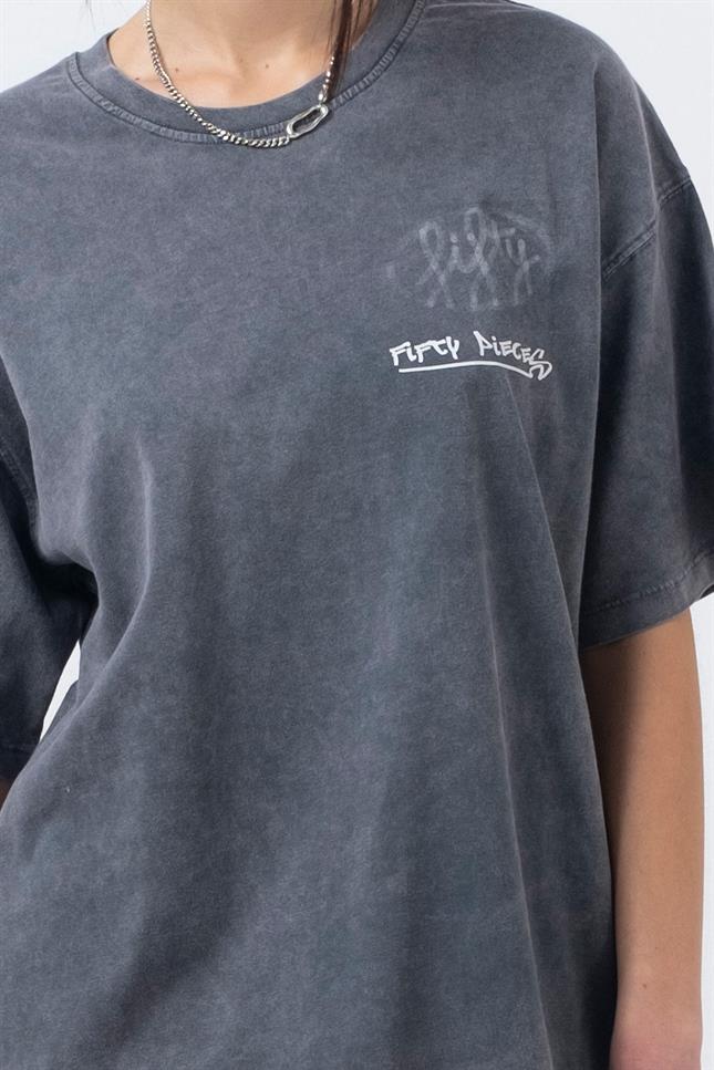 Fifty Pieces-Antrasit Oversize Asit Yıkamalı T-Shirt-T-Shirts-3-Milagron.com