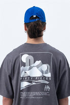 Fifty Pieces-Antrasit Yıkamalı Sırt Baskılı T-Shirt-T-shirts-2-Milagron.com