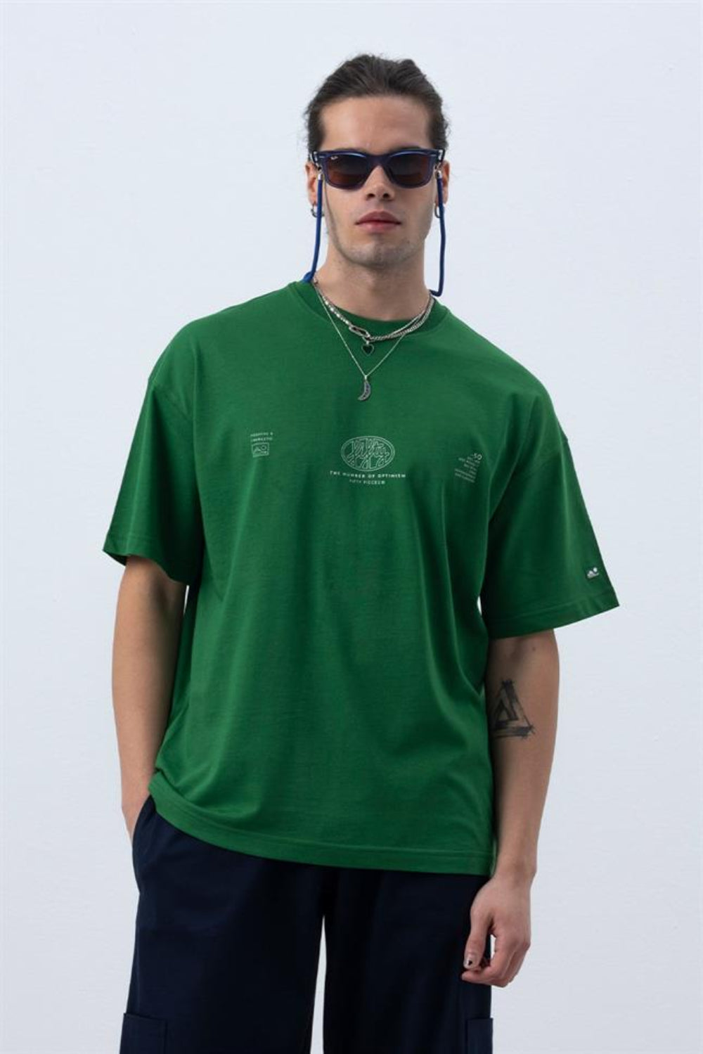 Fifty Pieces-Canlı Yeşil Core Düşük Omuzlu T-Shirt-T-Shirts-1-Milagron.com