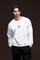 Erkek Beyaz Düşük Omuzlu Sırt Baskılı Sweatshirt