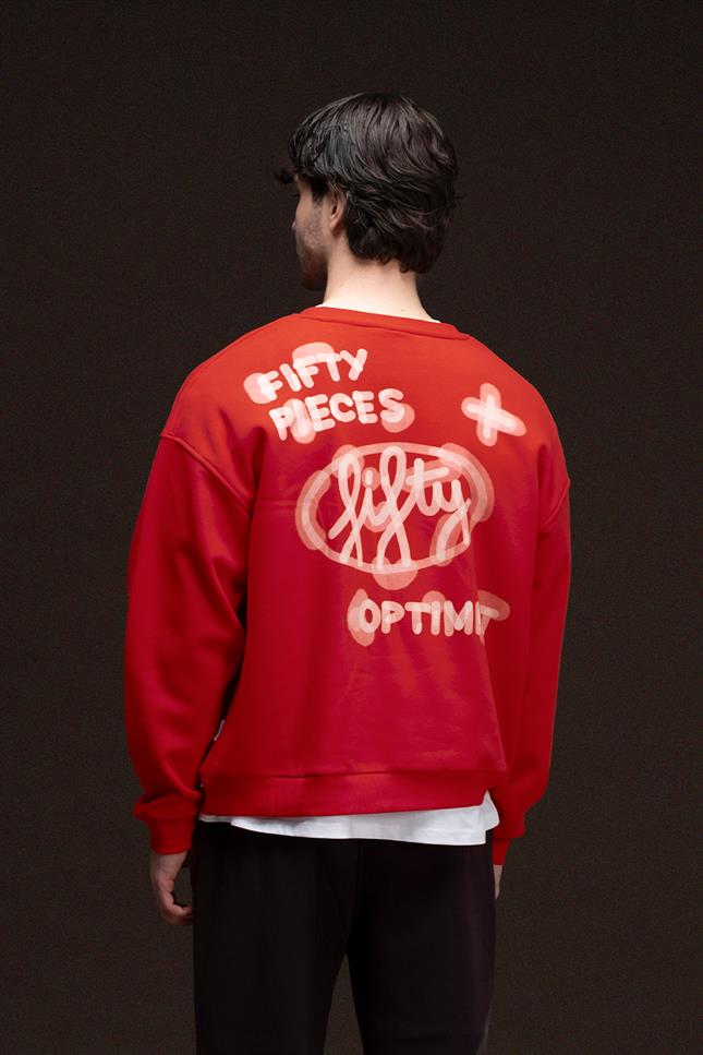 Erkek Kırmızı Düşük Omuzlu Sırt Baskılı Sweatshirt