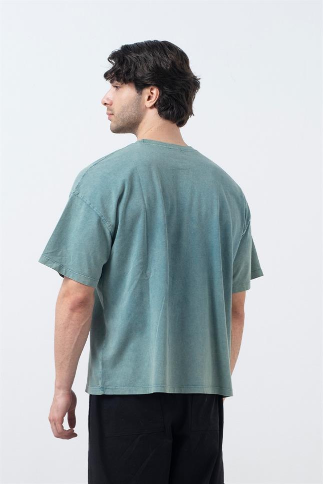 Erkek Yeşil Düşük Omuzlu Asit Yıkamalı T-Shirt