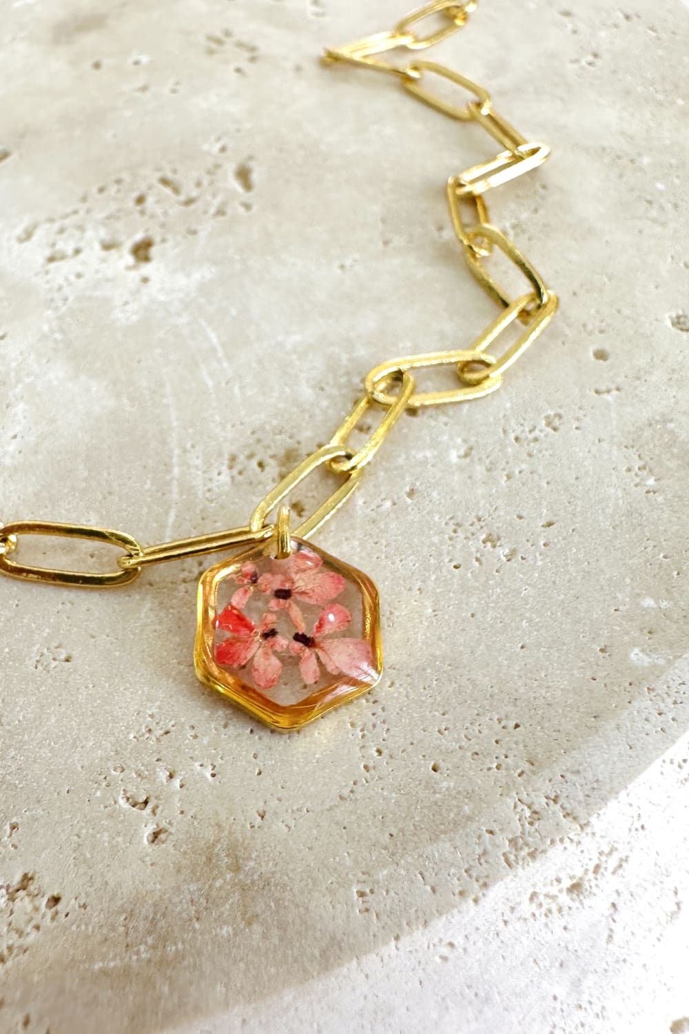 Fiorel Design-Golden Garden Hexagon - Pink Bileklik-Bileklik-1-Milagron.com