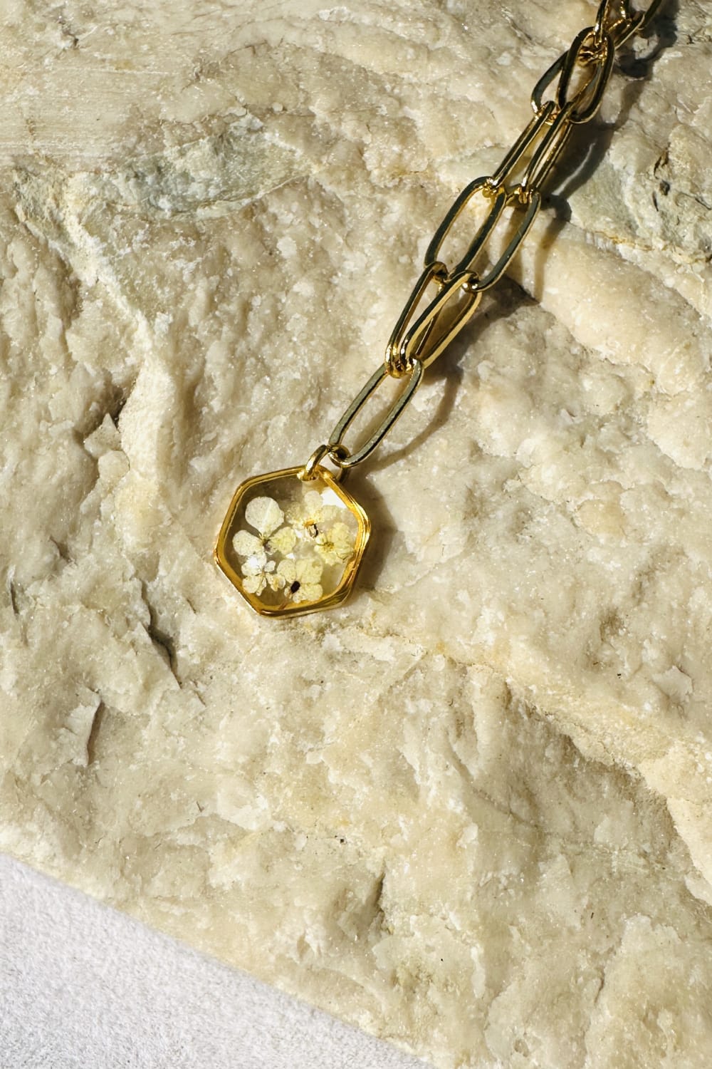 Fiorel Design-Golden Garden Lil Hexagon - White-Kolye-3-Milagron.com