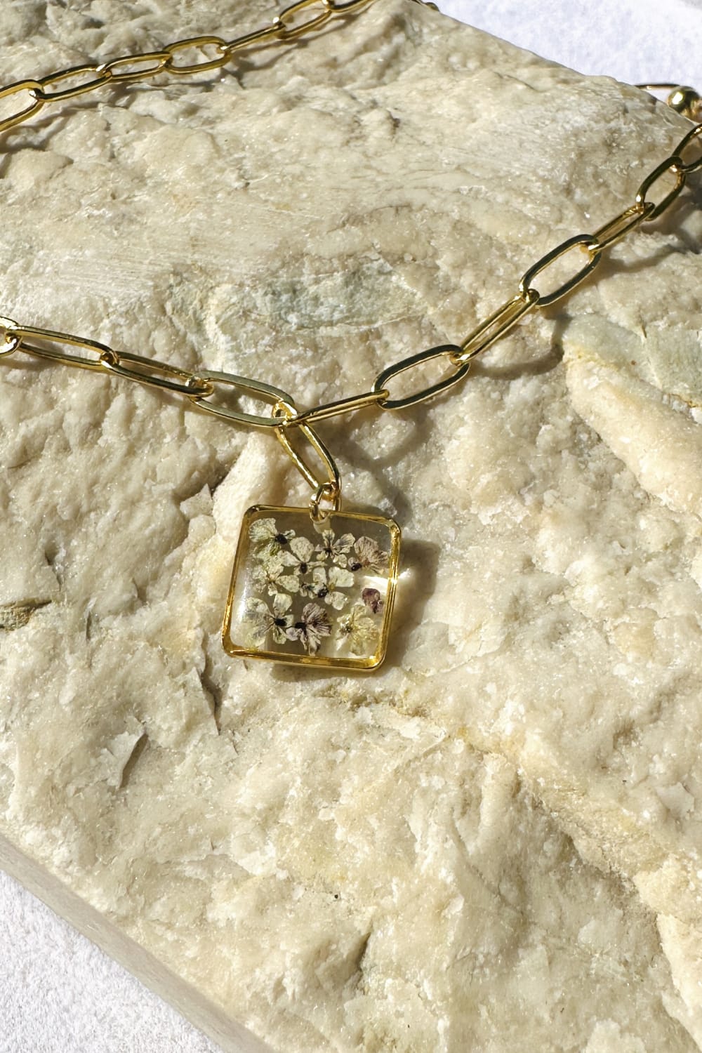 Fiorel Design-Golden Garden Lil Square - Lilac-Kolye-3-Milagron.com