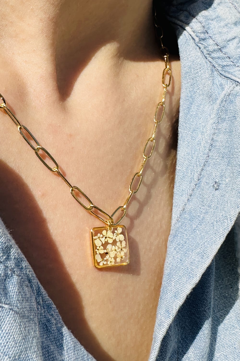 Fiorel Design-Golden Garden Lil Square - White-Kolye-1-Milagron.com