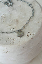 Fiorel Design-Golden Garden Rhodium - Lilac-Kolye-1-Milagron.com