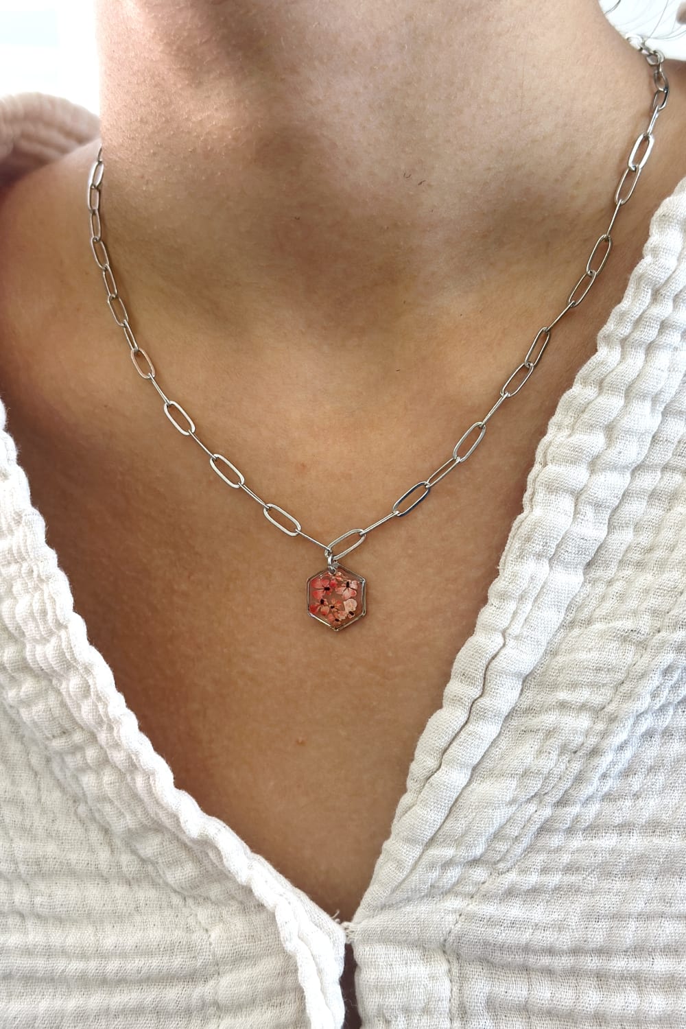 Fiorel Design-Golden Garden Rhodium - Pink-Kolye-2-Milagron.com