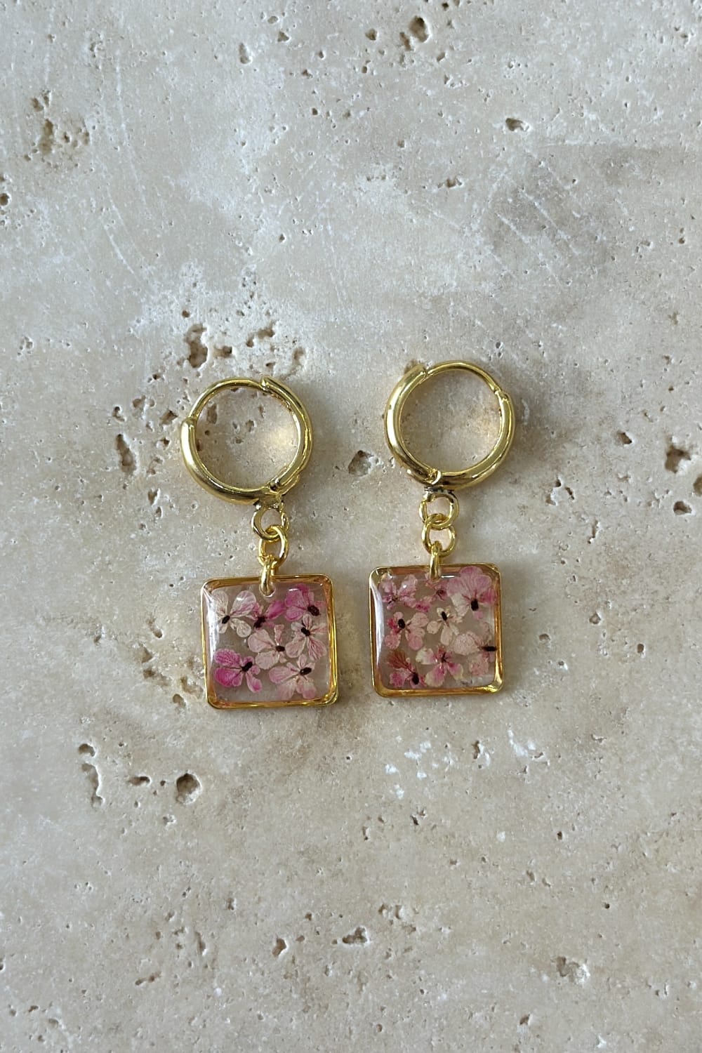 Fiorel Design-Teeny Weeny Drop Square - Purple-Küpe-1-Milagron.com