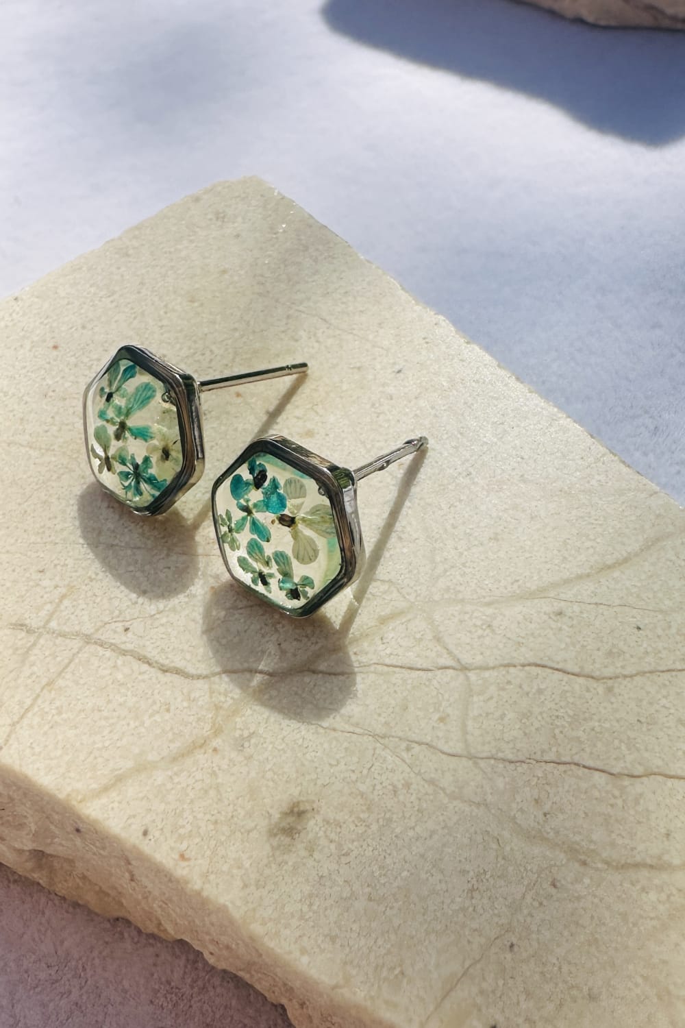 Fiorel Design-Teeny Weeny Hexagon Rhodium - Blue-Küpe-3-Milagron.com