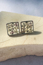 Fiorel Design-Teeny Weeny Square Rhodium - Lilac-Küpe-1-Milagron.com