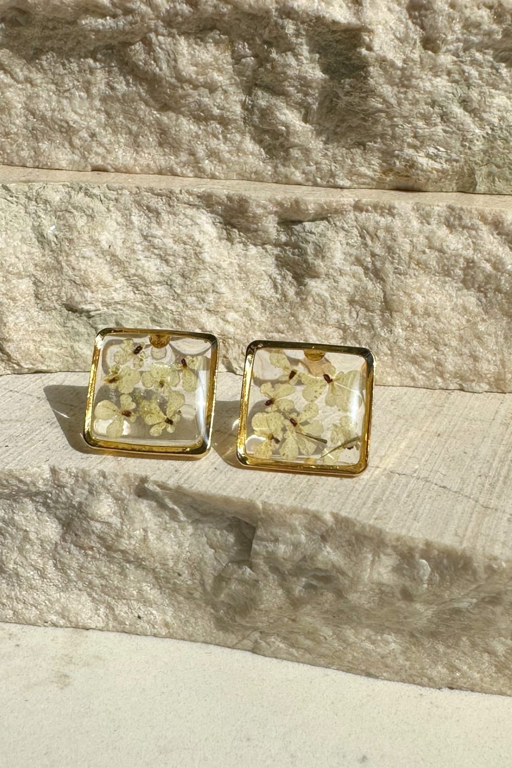 Fiorel Design-Teeny Weeny Square - White Küpe-Küpe-1-Milagron.com