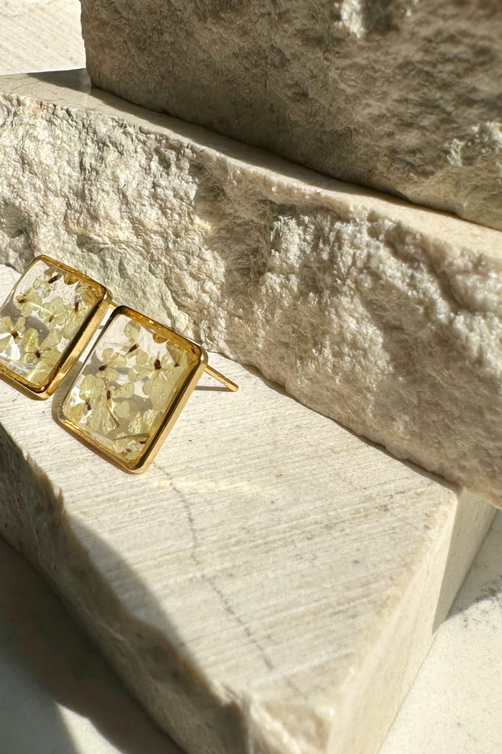 Fiorel Design-Teeny Weeny Square - White Küpe-Küpe-3-Milagron.com