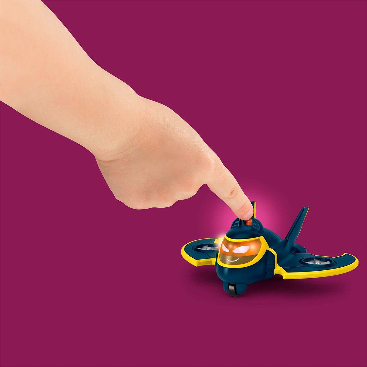 Fisher-Price-Fisher Price® Batwheels™ Işıklı Yarışçılar-Oyuncak Arabalar ve Setleri-4-Milagron.com