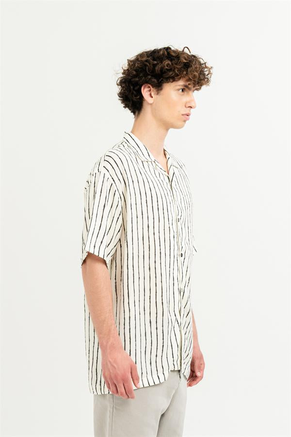 GMG Firenze-Apaj Yaka %100 Viscon Kısa Kol çizgili Erkek Gömlek-Summer'25-3-Milagron.com