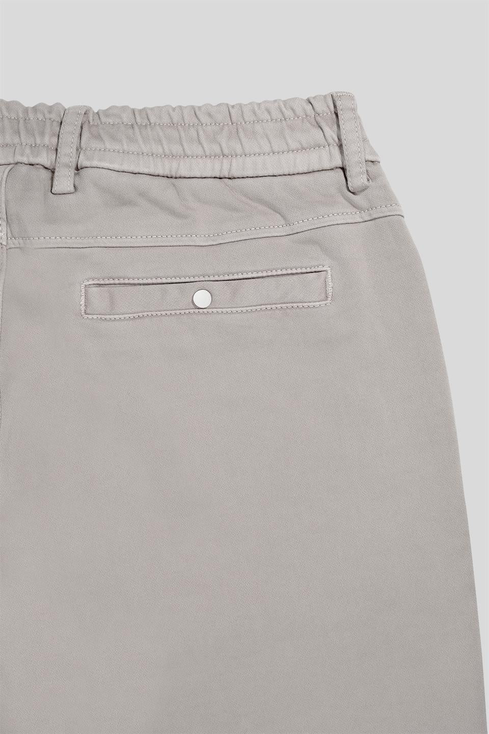 Beli Lastikli Dik Cep Arka Cep Çıtçıt Detaylı Erkek Pantolon
